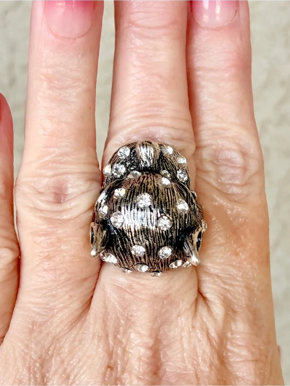 Novelty Silver-tone Dog Head Ring with Clear Rhinestones
